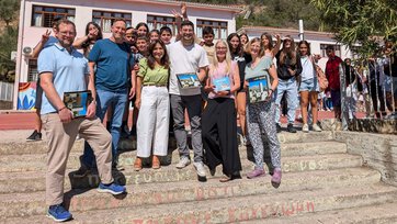 Herzliche Verabschiedung von der First Junior High School Gythio